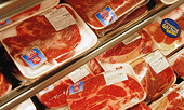 WTO rules against U.S. in meat label fight