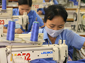 Vietnam to monitor hot apparel exports to US