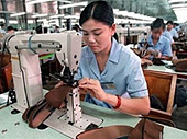 EU members reject duties on Vietnam shoes