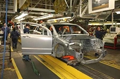 Auto, shoe sectors hope to maintain export levels
