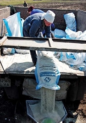 U.S. tariffs on Ukrainian fertilizer to stay in place, ITC rules