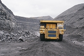 Vietnam coal struggles against imports