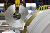 Trump Vows to Curb Steel Dumping as He Mulls Tariffs, Quotas