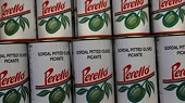 Hundreds Protest Proposed Olive Tariffs in Spain
