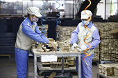 Export growth slows as concerns about global recession intensify