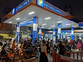 Low imports cause gasoline shortage