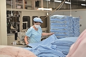 Textiles and garments face "double" difficulties: Lack of orders, unit prices are deeply reduced