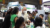 Food market entices foreign business
