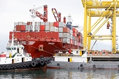 Vietnam says to cut tariffs on several U.S. products