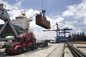 Việt Nam advised to flexibly adapt to newly US tariff policy