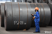 Chinese steel sidesteps tariffs to flood Vietnam