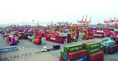 Việt Nam aims for USD 900 billion trade turnover