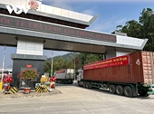 Viet Nam’s foreign trade hits record over US$930 billion in 2025