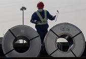 The Ministry of Industry and Trade has received a request to extend the anti-dumping measures against Chinese steel